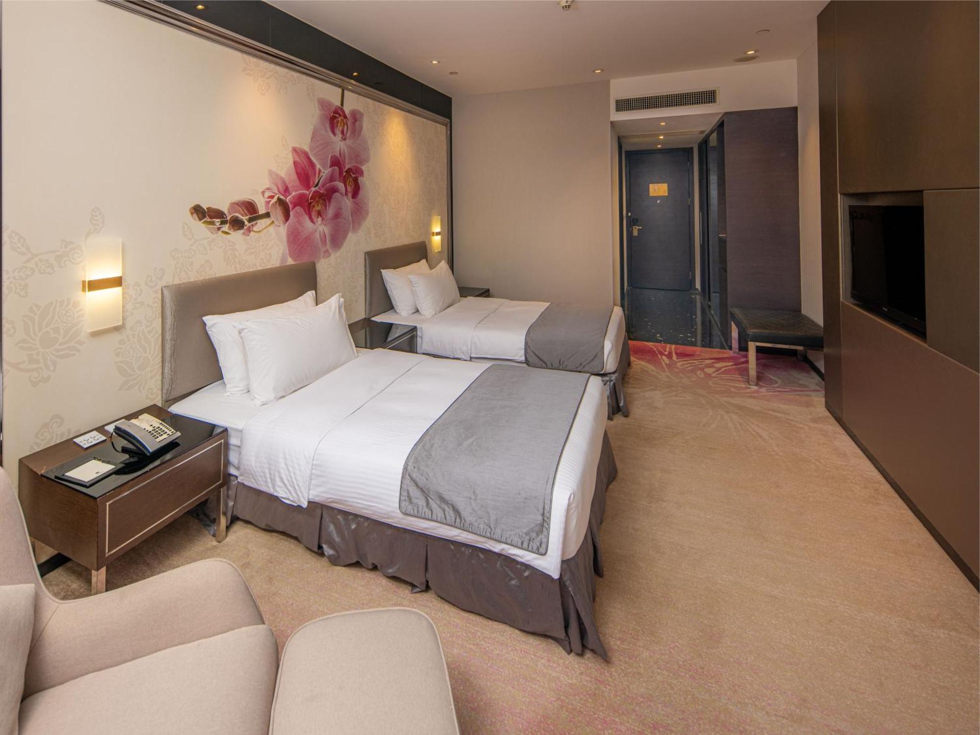 Grand Emperor Hotel Макао Екстериор снимка