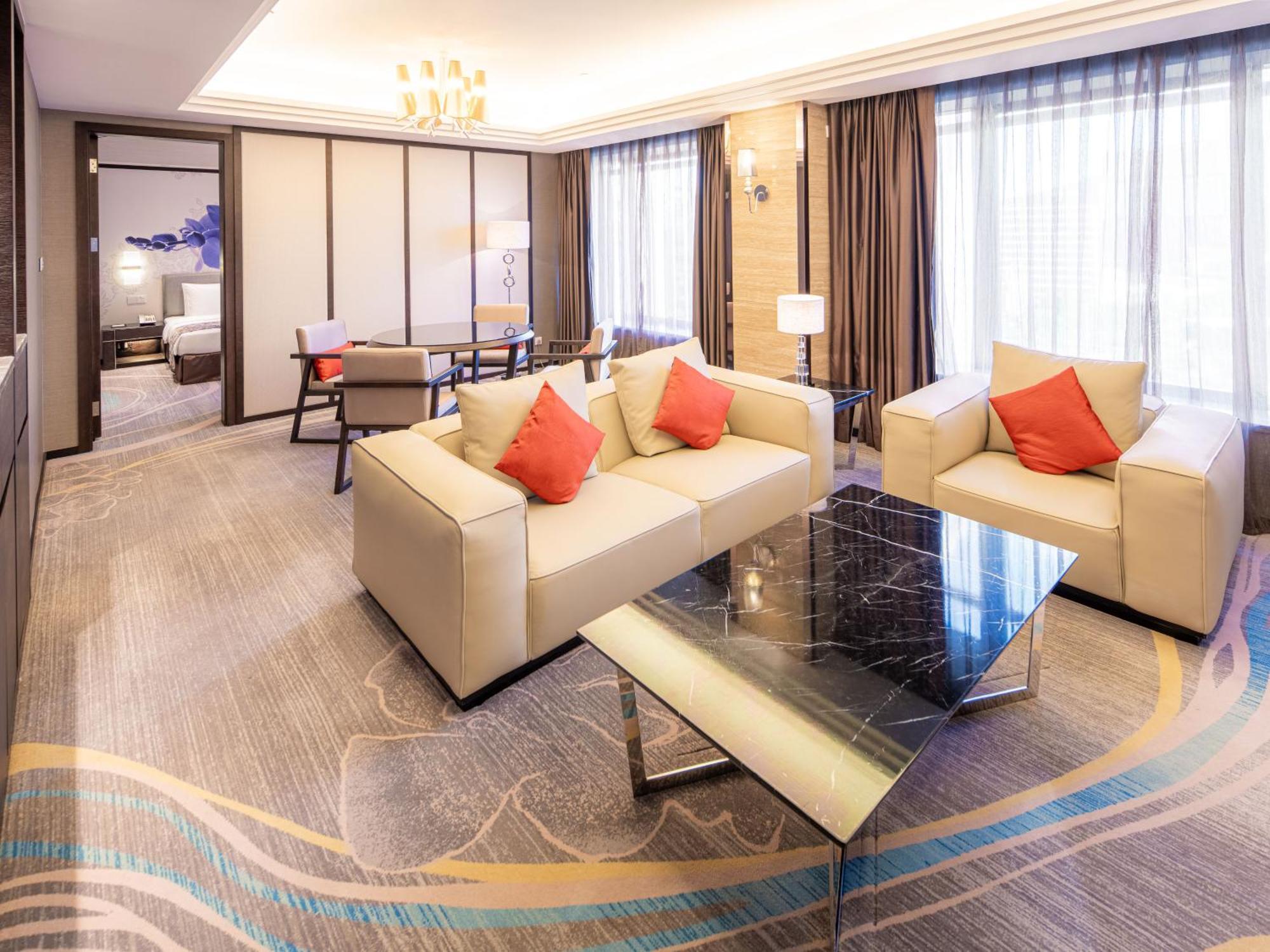 Grand Emperor Hotel Макао Екстериор снимка