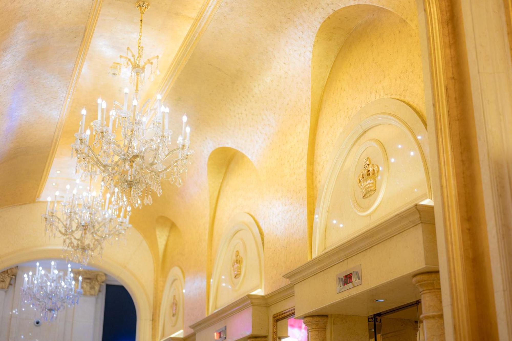 Grand Emperor Hotel Макао Екстериор снимка