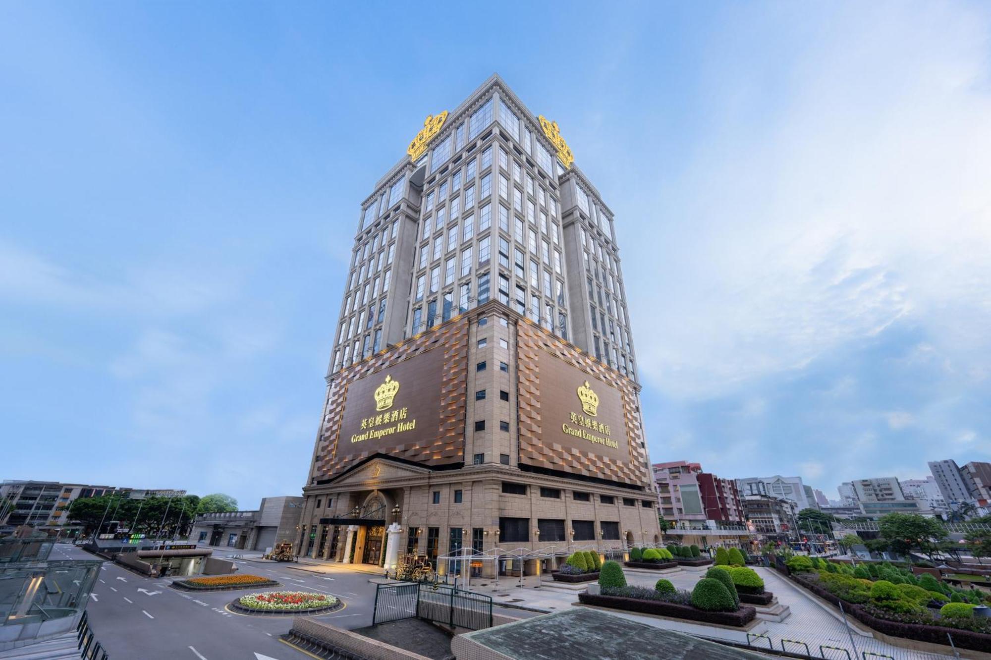 Grand Emperor Hotel Макао Екстериор снимка